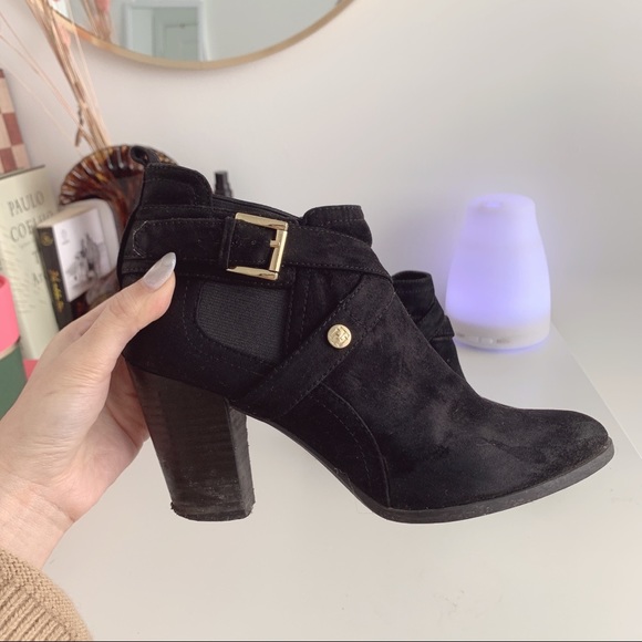 Tommy Hilfiger Velvet Heeled boots US 6 - Picture 2 of 6